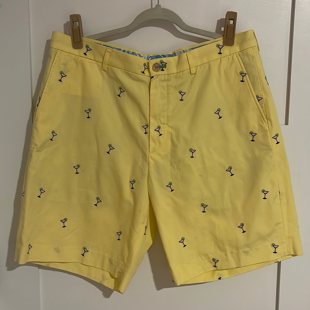 Lilly Pulitzer Yellow Cocktail Embroidered Men’s Shorts